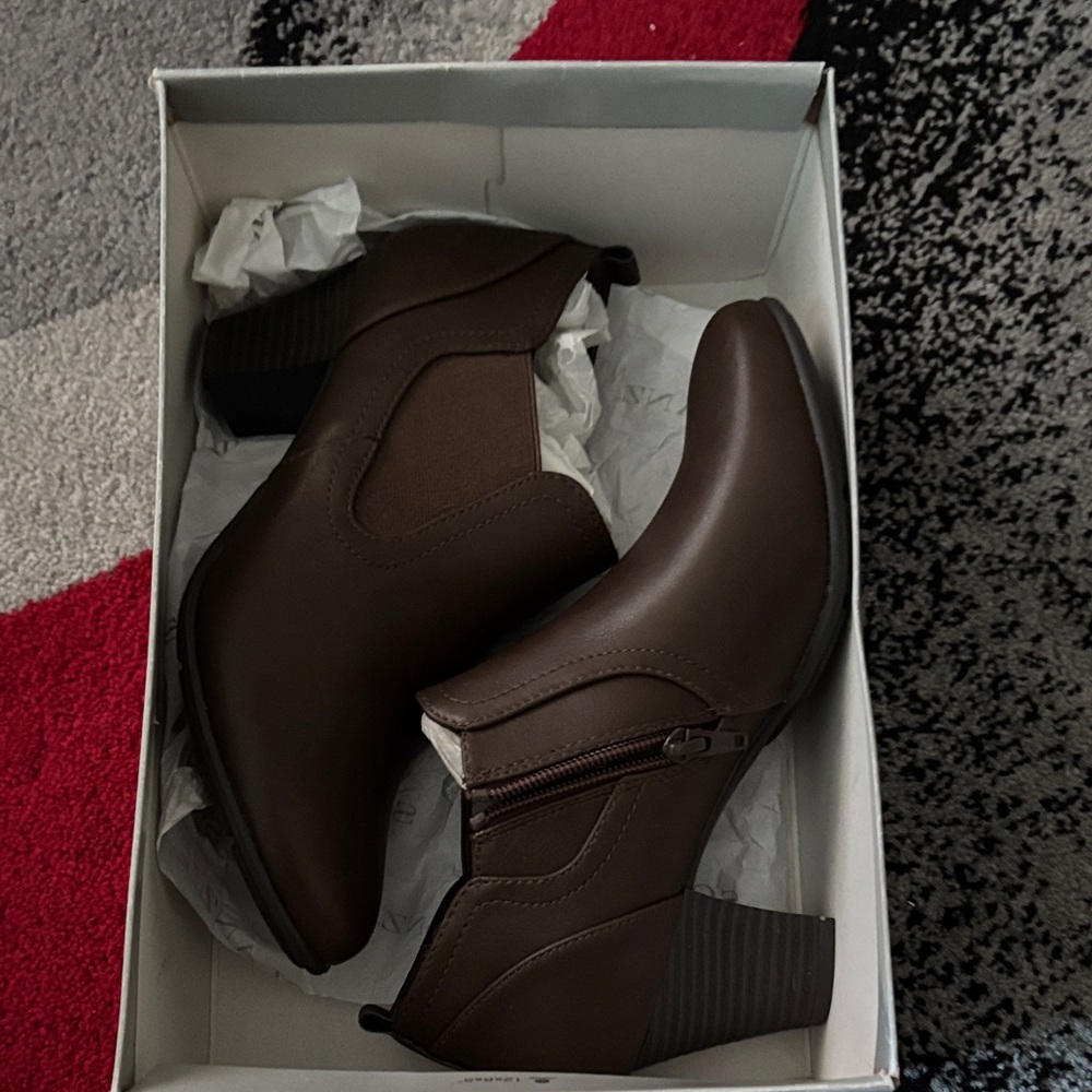 NEW Bootie